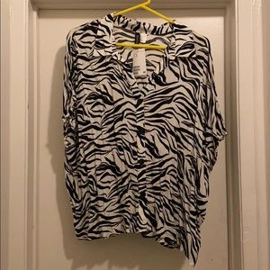 NWT H&M Zebra print button up collared blouse